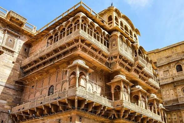 Carved sandstone balconies of Patwon ki Haveli, Jaisalmer